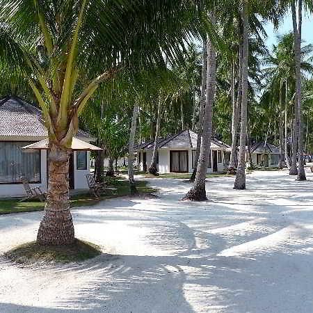 Kura Kura Resort Semarang Exterior foto